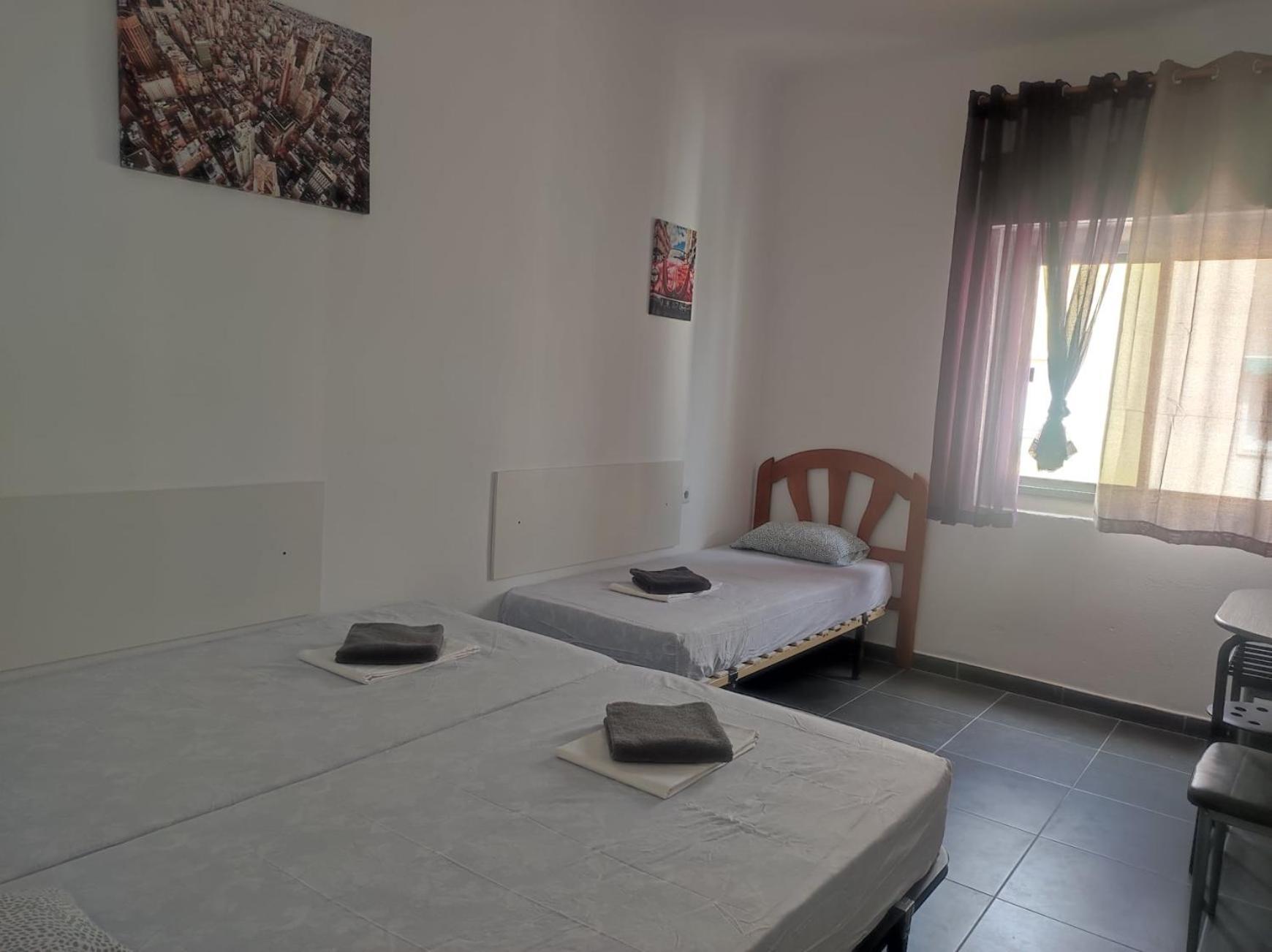 11-Habitacion Del Piso Apartment Alicante Luaran gambar
